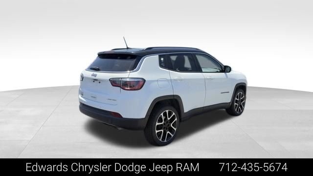 Used 2021 White Jeep Limited image 8
