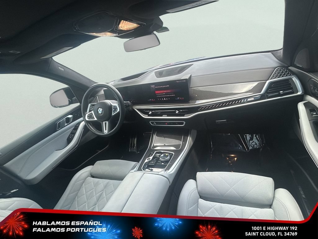 Used 2024 Blue BMW M60i image 29