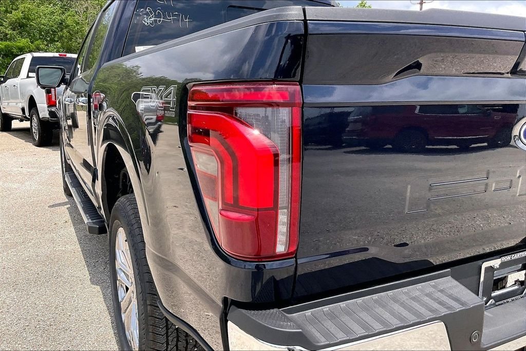 New 2026 Ford F-150 Lariat 4D SuperCrew