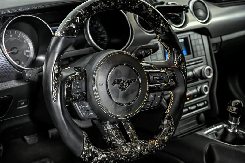 Used 2018 Shadow Black Ford GT Premium image 18