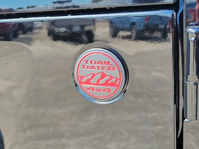 New 2027 Black Clear-Coat Paint Jeep Rubicon image 8