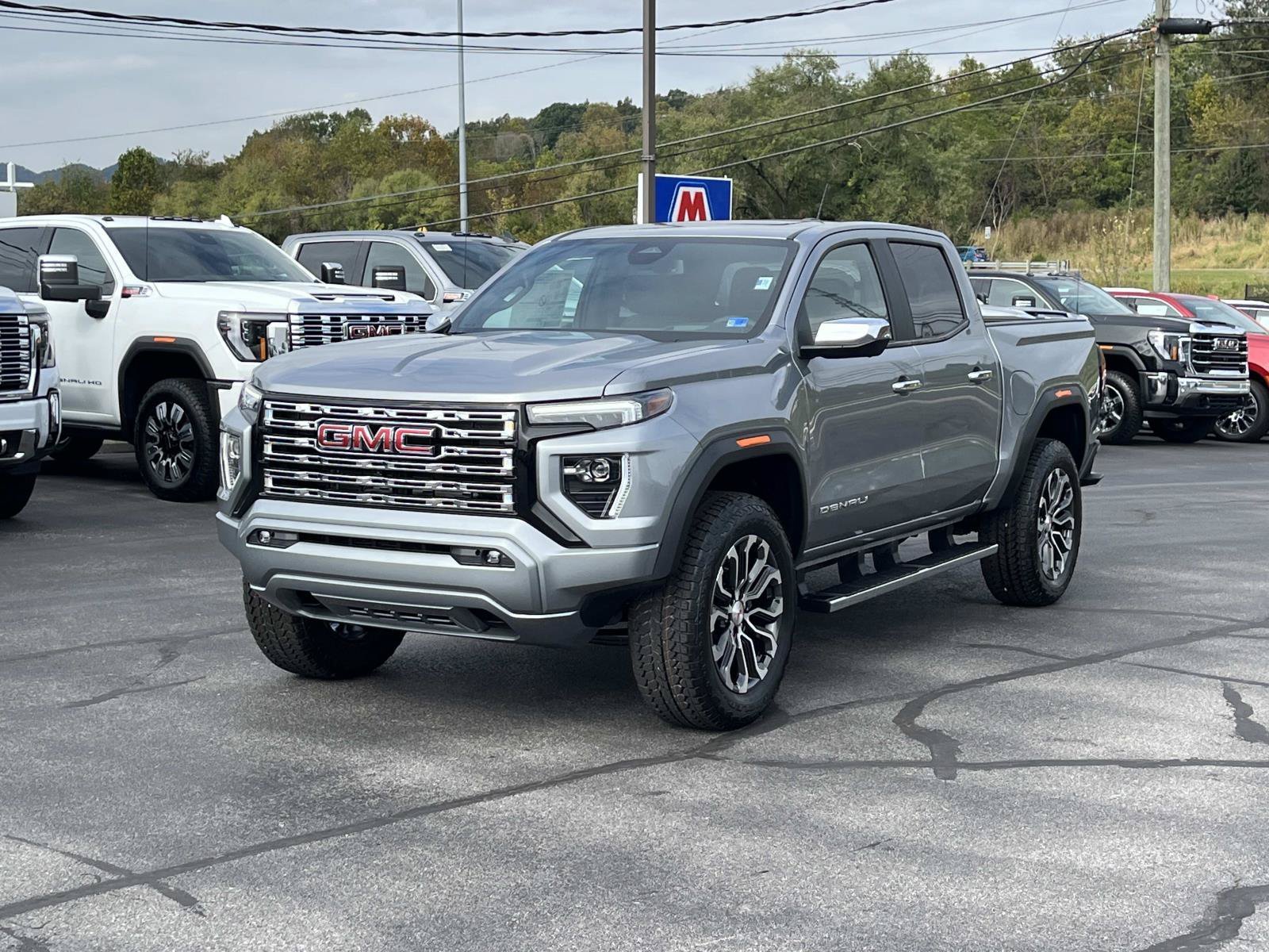 2026 GMC Canyon Denali - Photo 9