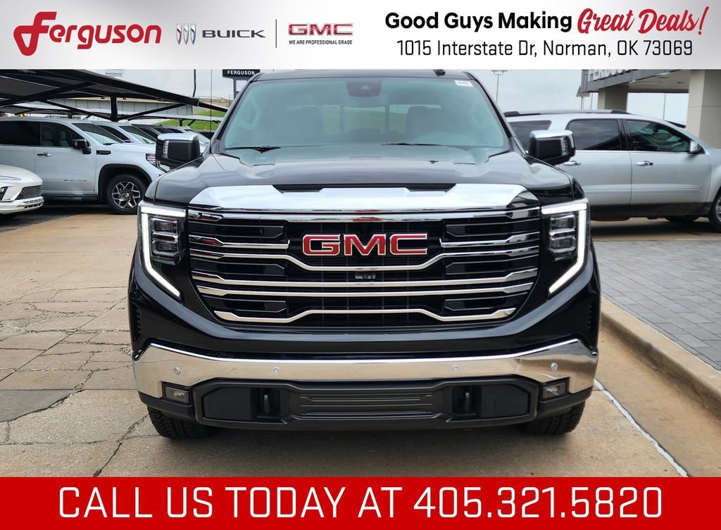 2026 GMC Sierra 1500 SLT - Photo 9