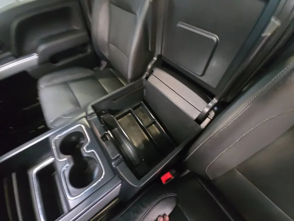 Used 2017 Black Chevrolet LTZ image 27