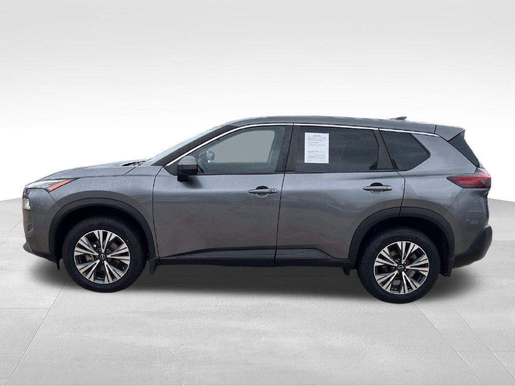 Used 2023 Gray Nissan SV image 2