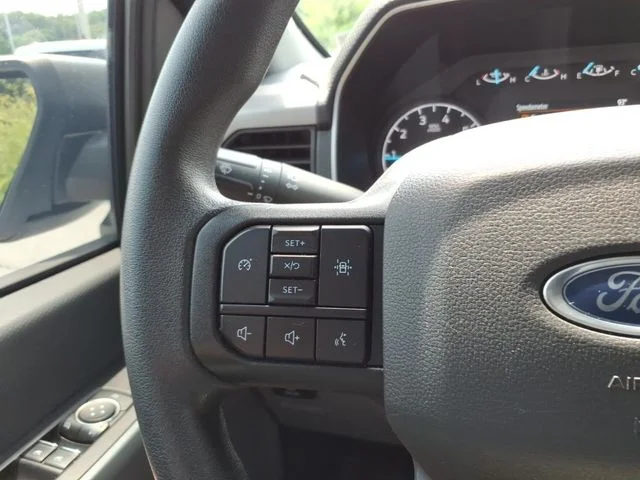 Used 2023 White Ford XLT image 18