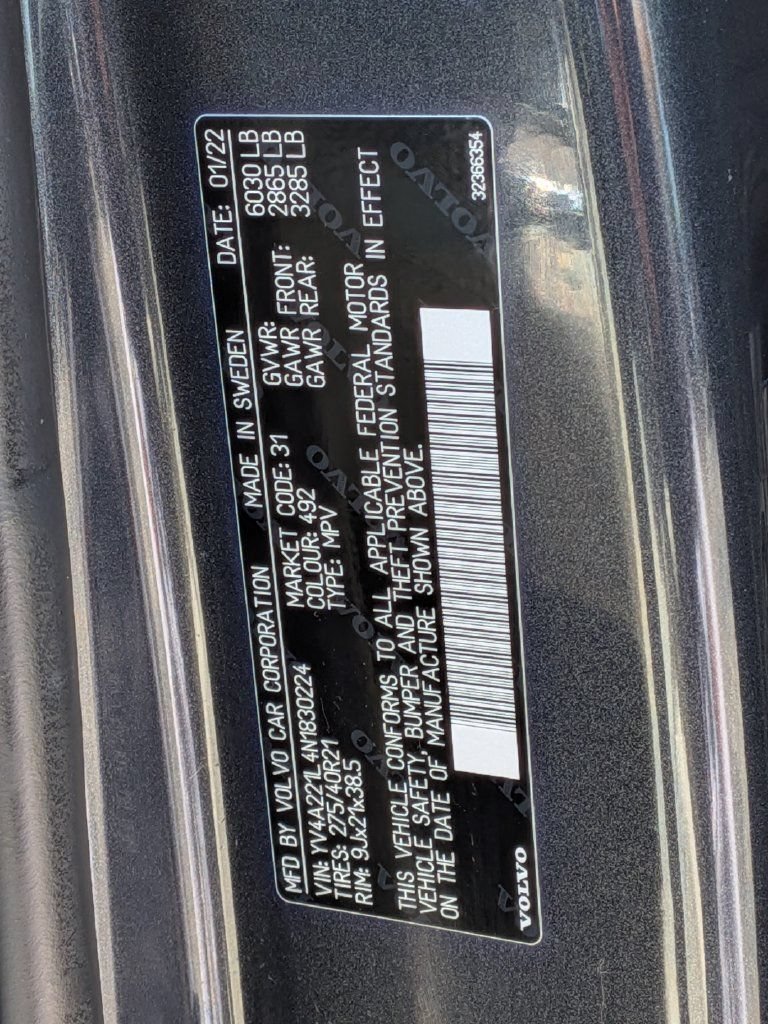 Used 2022 Gray Volvo T6 Inscription image 43