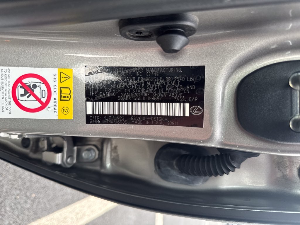 Used 2018 Silver Lexus 350 image 23