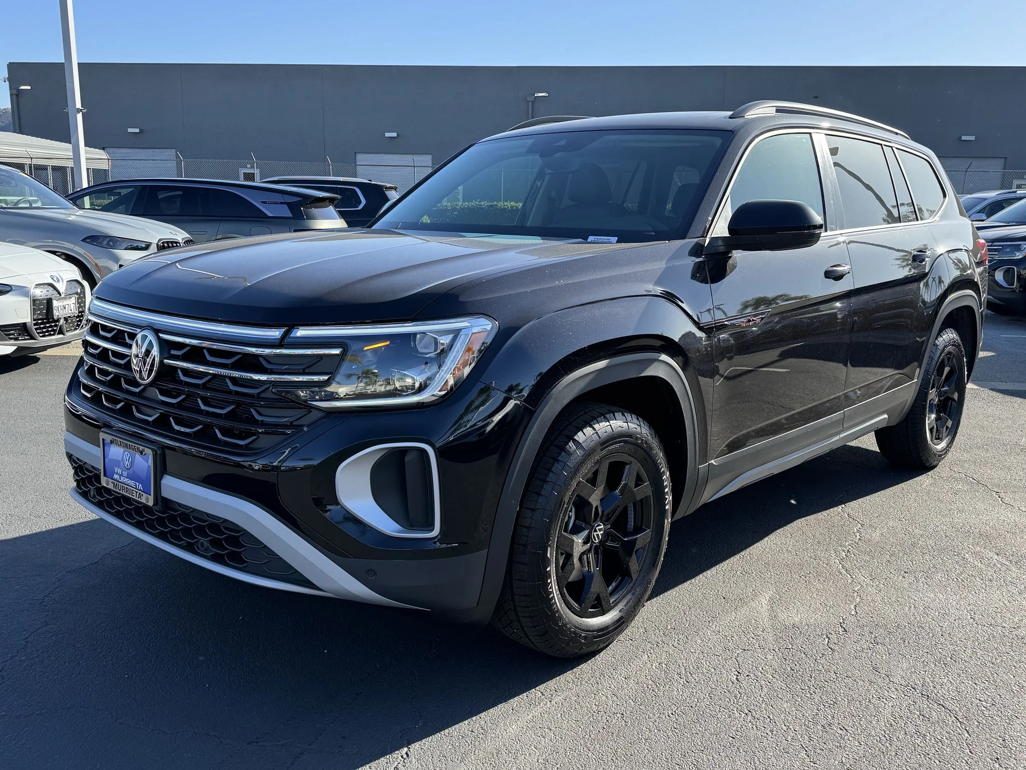New 2026 Deep Black Pearl Volkswagen 2.0T Peak Edition image 3