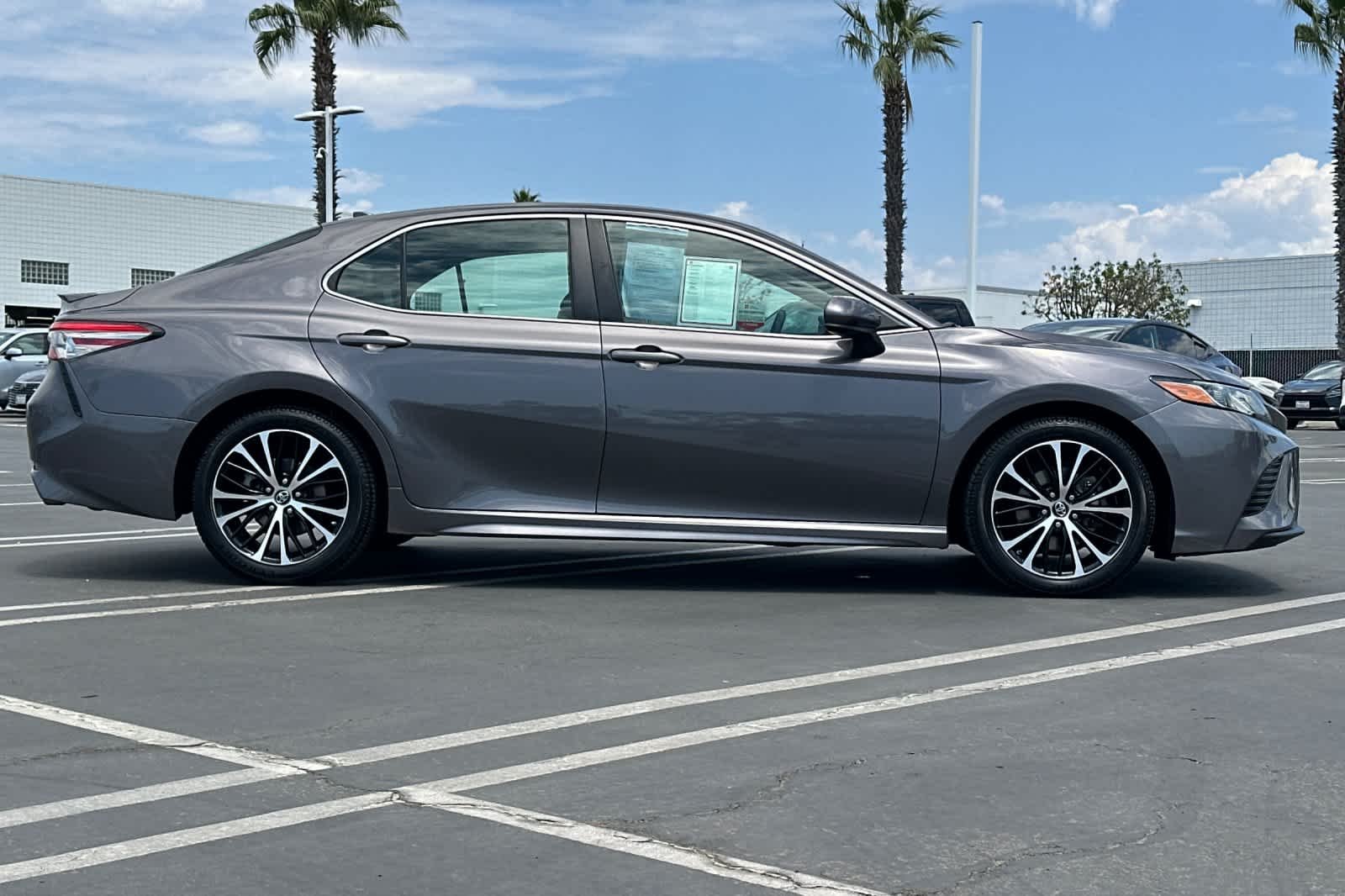 Certified Used 2019 Predawn Gray Mica Toyota SE image 3