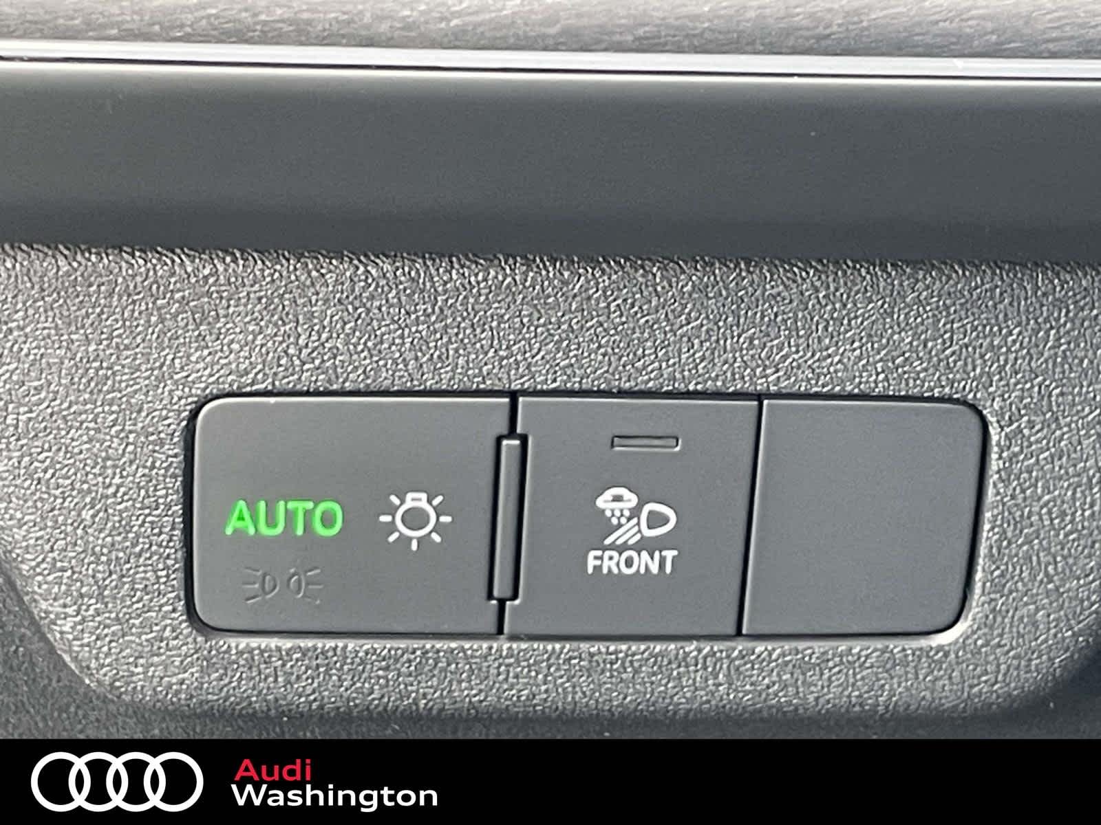 New 2026 2Y2Y/White Audi S line image 37