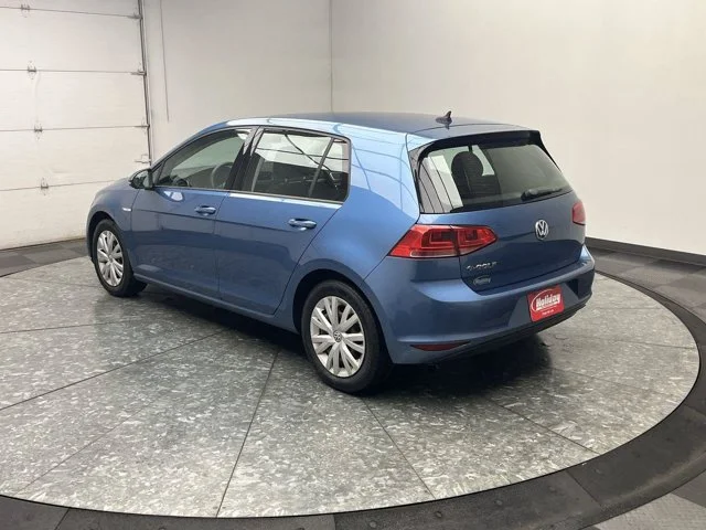 Used 2015 Volkswagen e-Golf e-Golf Limited Edition with VIN WVWKP7AU9FW904661 for sale in Fond du Lac, WI