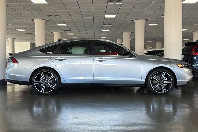 New 2026 Solar Silver Metallic Honda Sport image 3