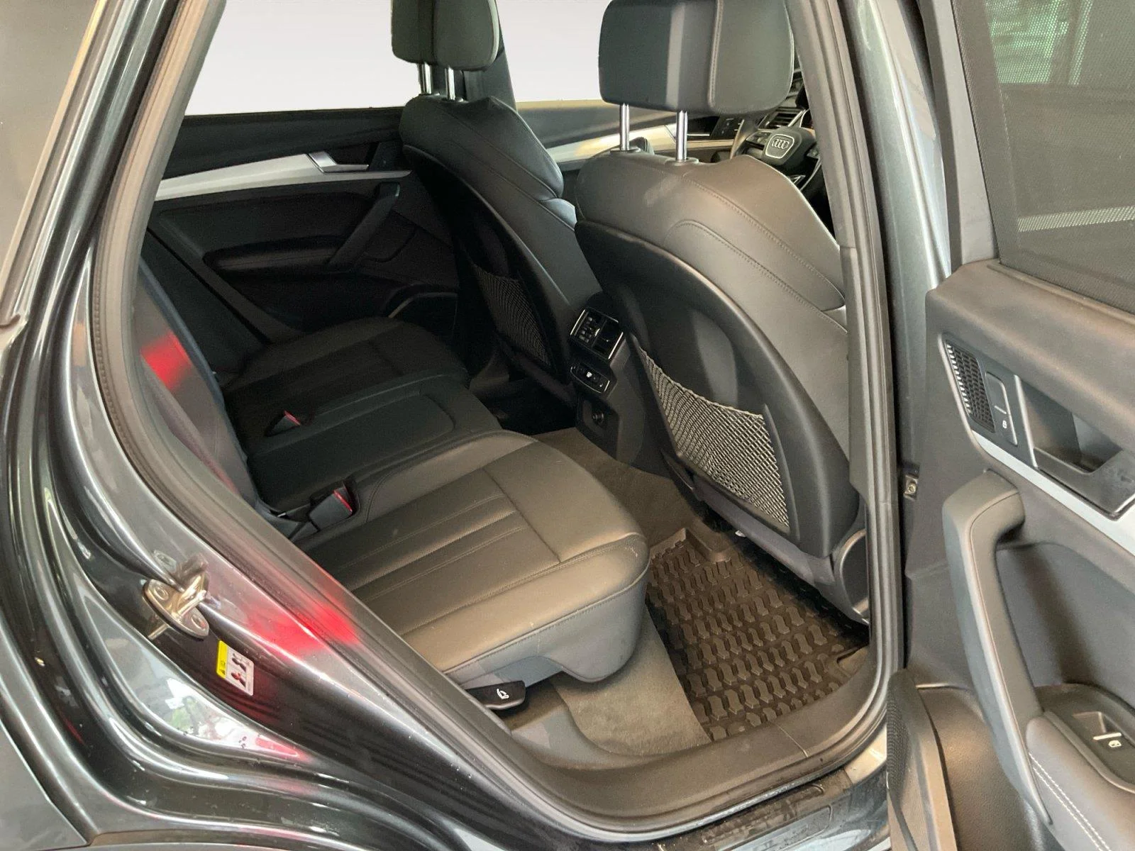 Used 2018 Daytona Gray Pearl Effect Audi Prestige image 13