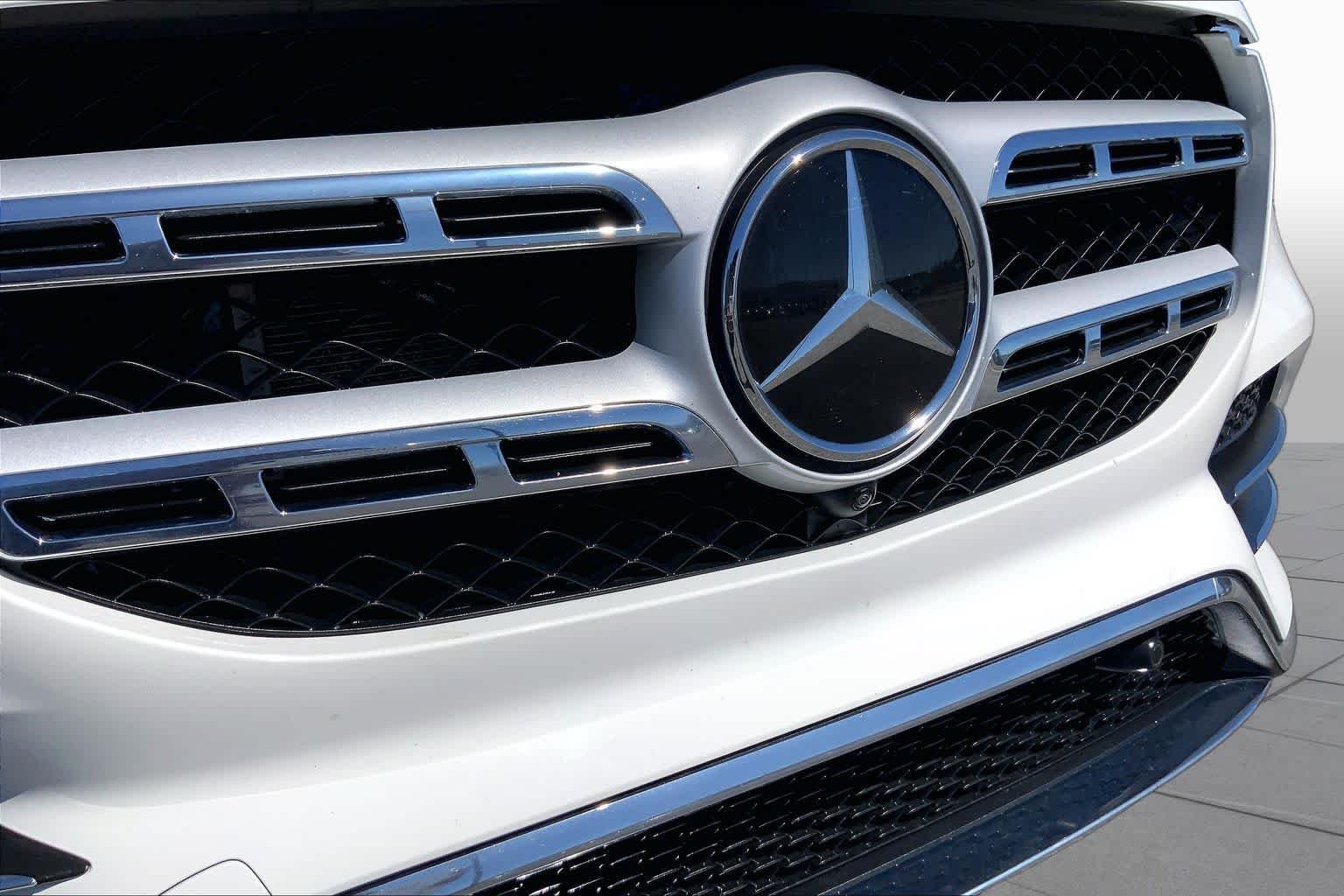 Used 2023 Polar White Mercedes-Benz GLS 450 image 29