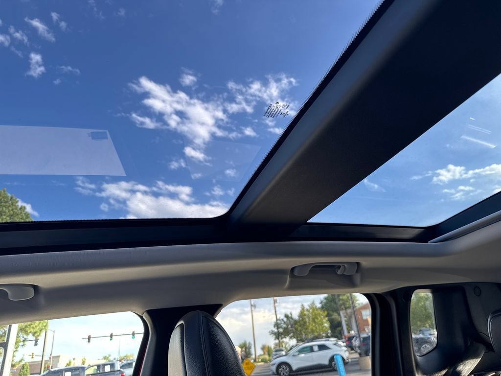 Used 2021 Colorado Red Clearcoat Jeep Trailhawk image 21