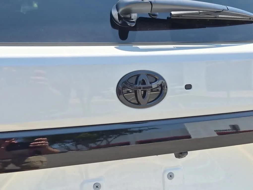 Used 2026 Wind Chill Pearl Toyota Platinum image 20
