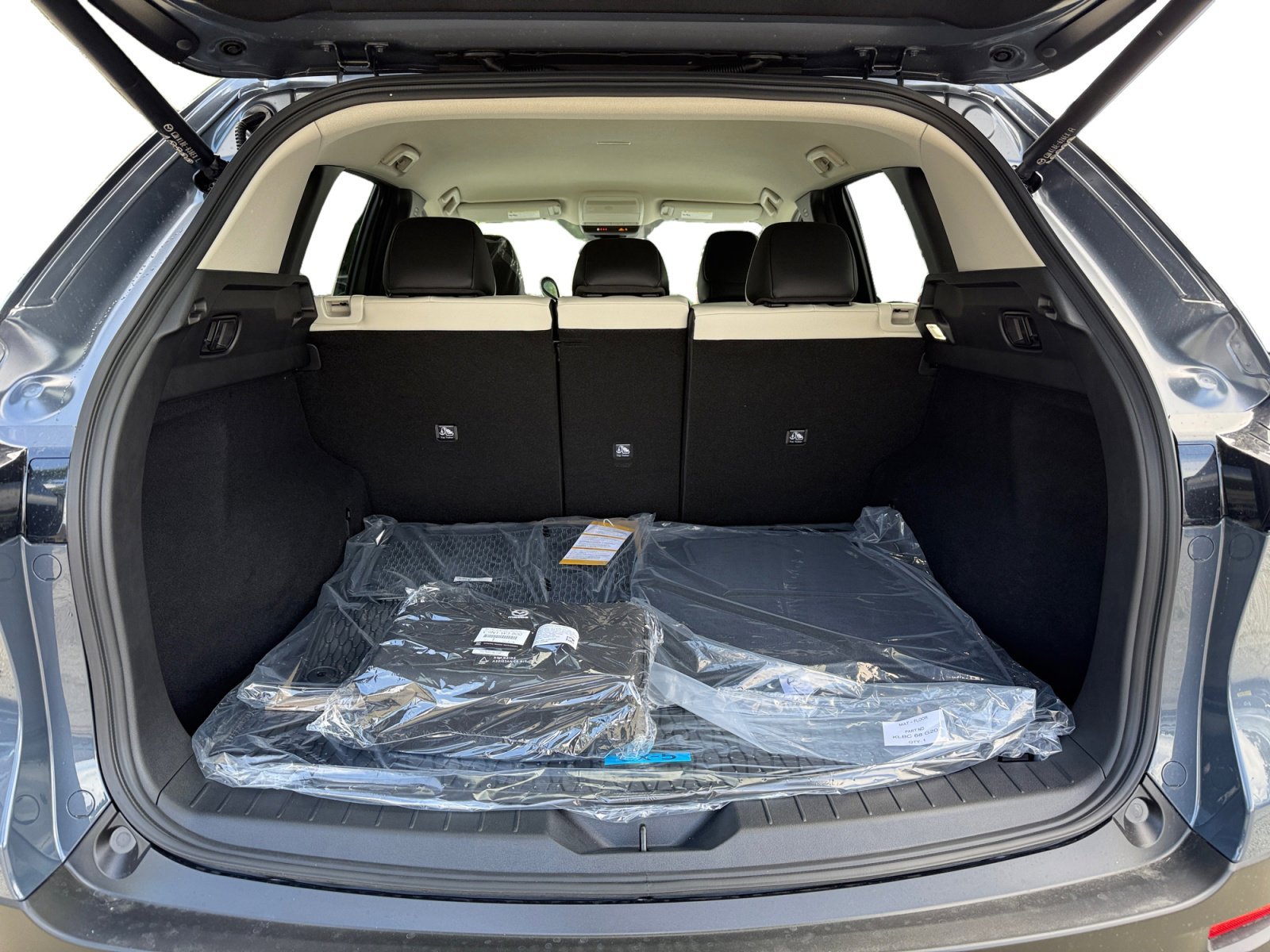 New 2026 Polymetal Gray Metallic Mazda 2.5 S Preferred image 17