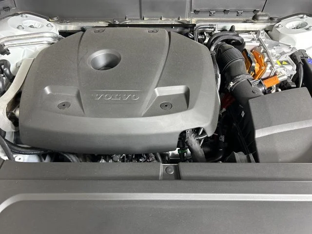 2025 Volvo XC90 Core - Photo 43