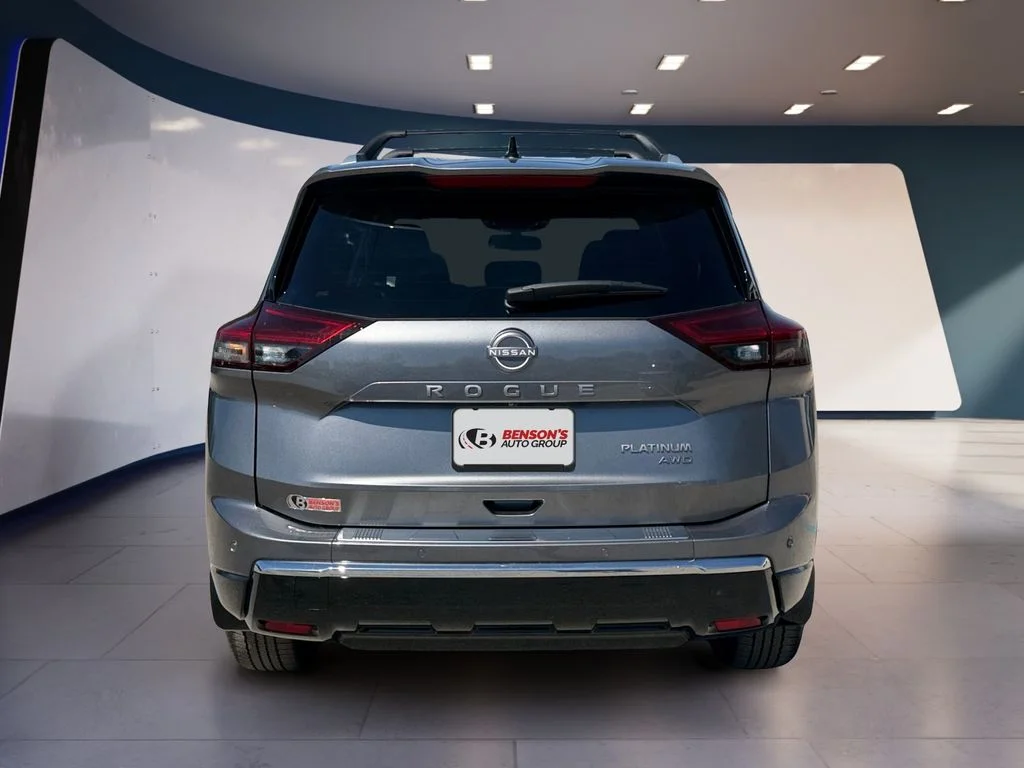 New 2026 Gray Nissan Platinum image 4