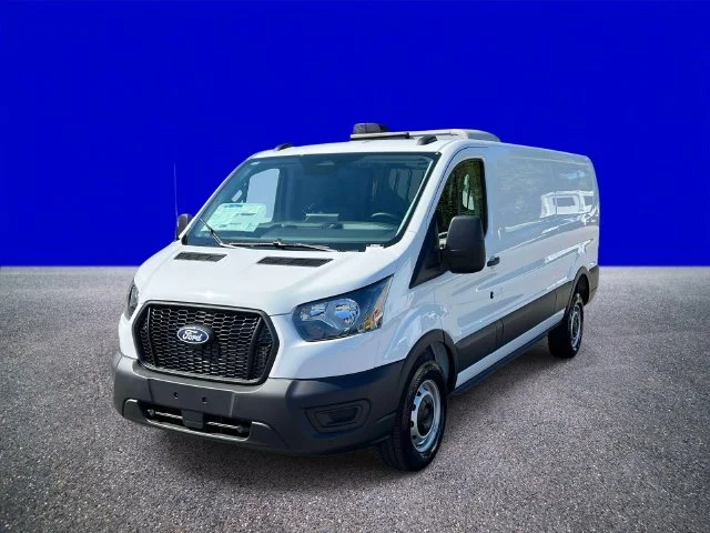 New 2027 White Ford Base image 7