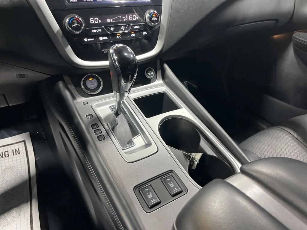 Used 2020 Super Black Metallic Nissan SL image 24