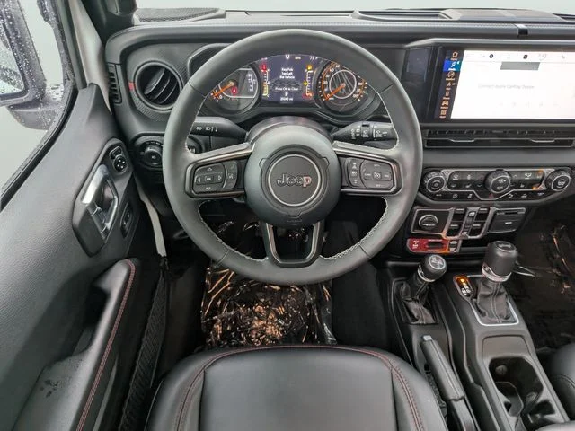 Used 2025 White Jeep Rubicon X image 12