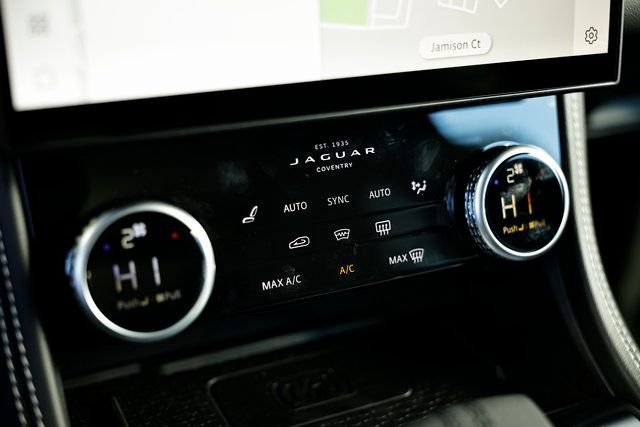 2026 Jaguar F-Pace R-Dynamic S - Photo 42