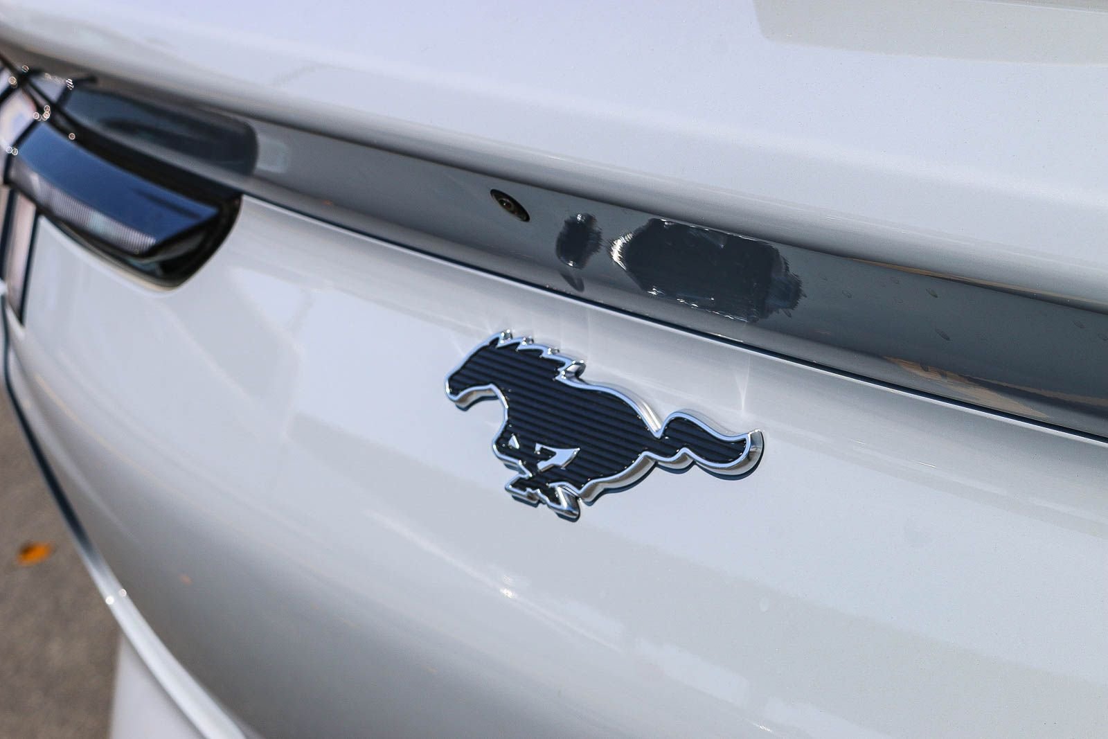 New 2026 Glacier Gray Metallic Tri-coat Ford Premium image 12