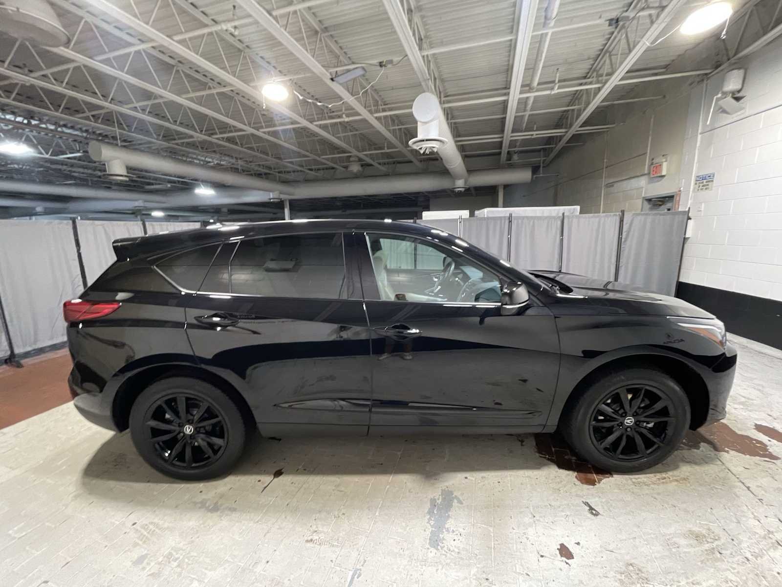 Certified Used 2026 Majestic Black Pearl Acura  image 27