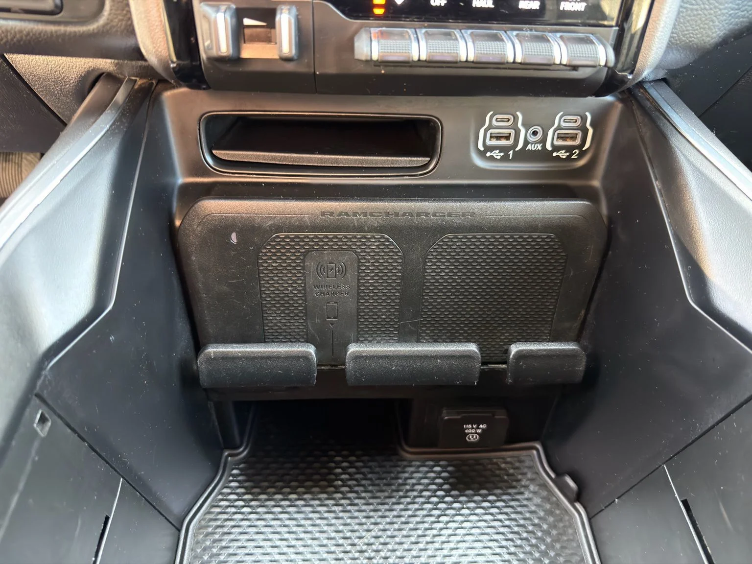 Used 2023 White Ram Laramie image 24