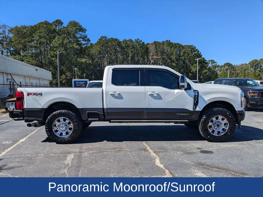 Used 2025 Star White Ford King Ranch image 3
