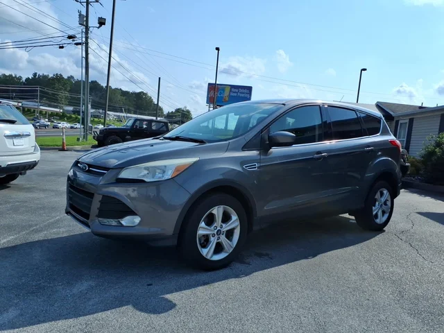 Pre-Owned 2013 Ford Escape 4WD 4DR SE