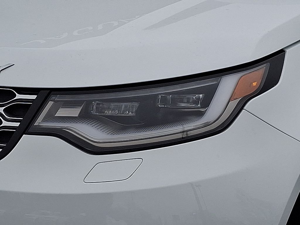2025 Land Rover Discovery S - Photo 8