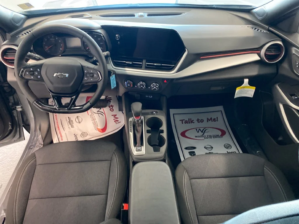 New 2026 Sterling Gray Metallic Chevrolet 1RS image 16