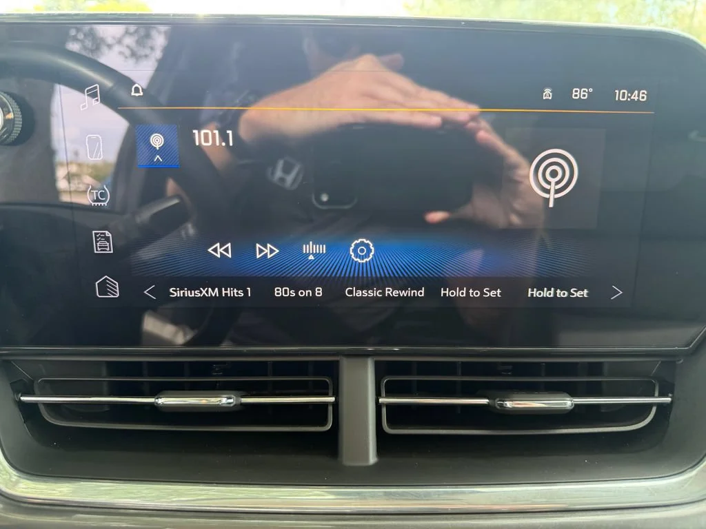 Used 2025 Marina Blue Chevrolet ACTIV image 26