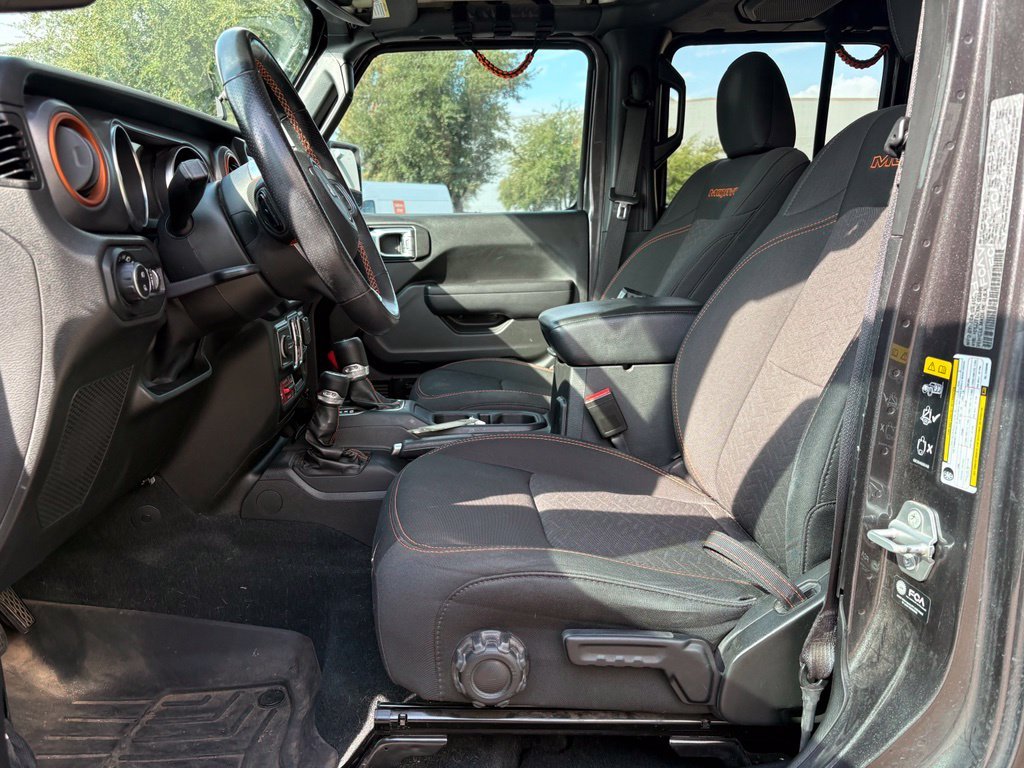 Used 2022 Gray Jeep Mojave image 9