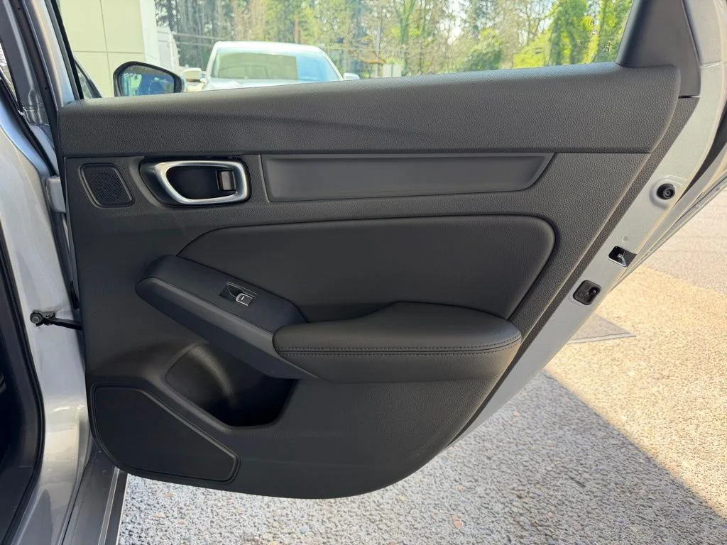 2026 Acura Integra Base - Photo 28