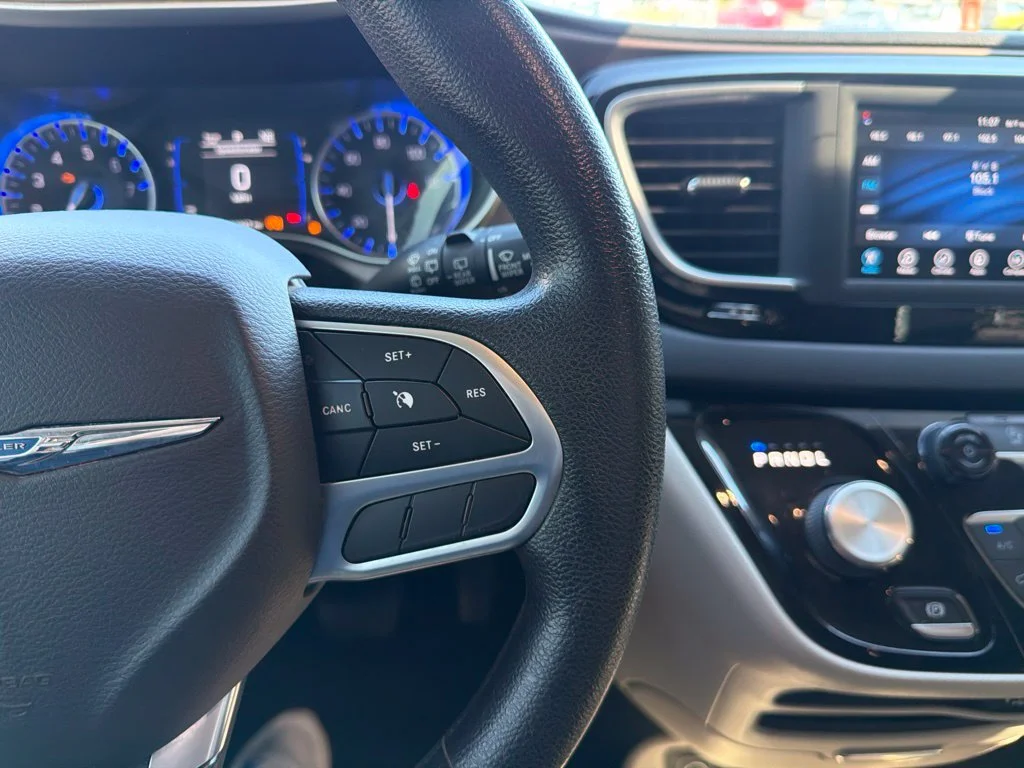 Used 2021 Black Chrysler LXI image 19