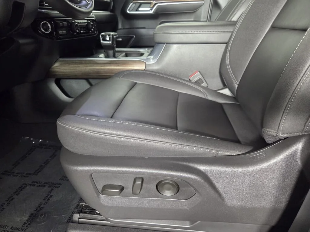 Used 2025 Sterling Gray Metallic Chevrolet RST image 14