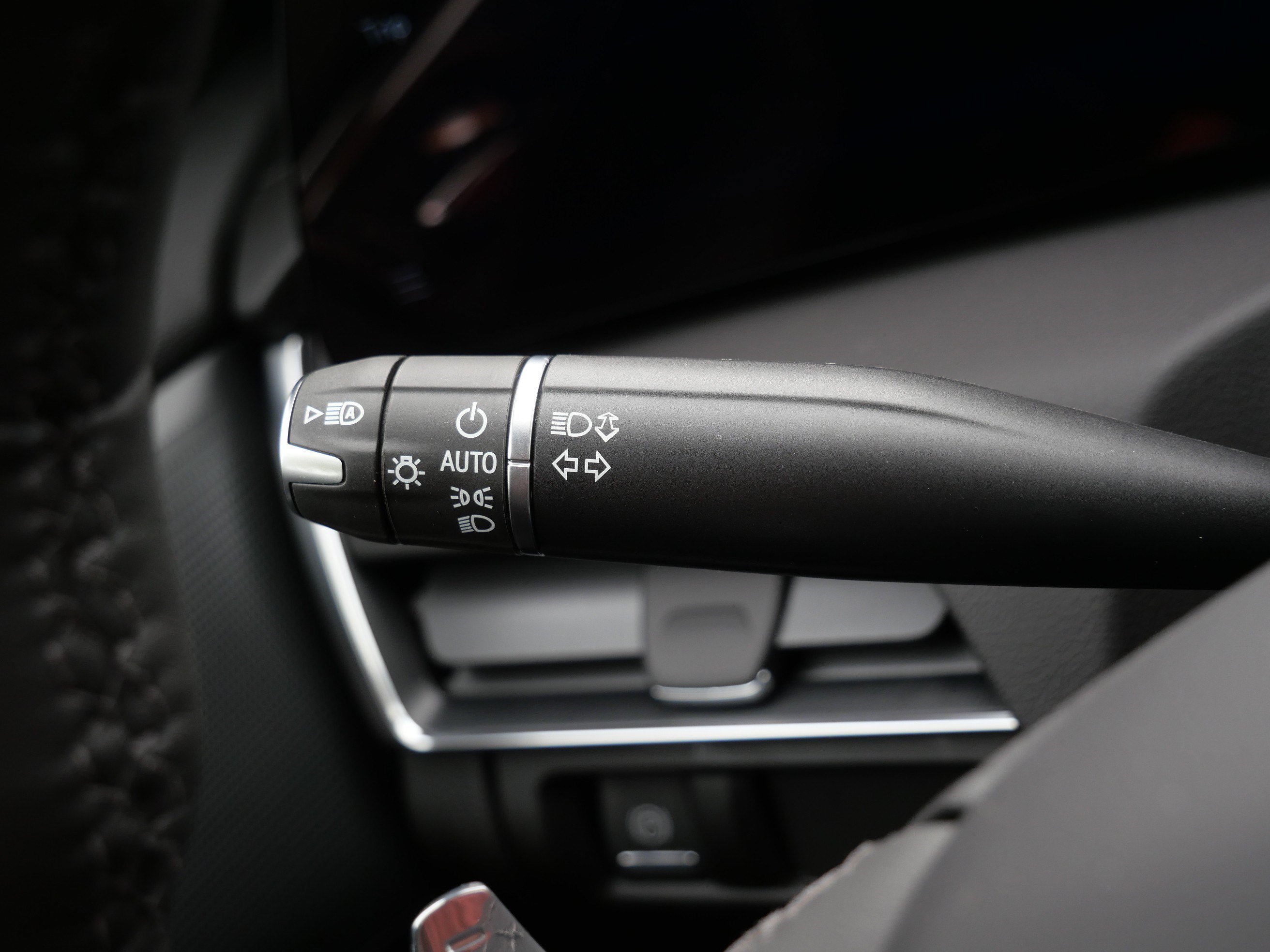 New 2026 Argent Silver Metallic Cadillac Sport image 19