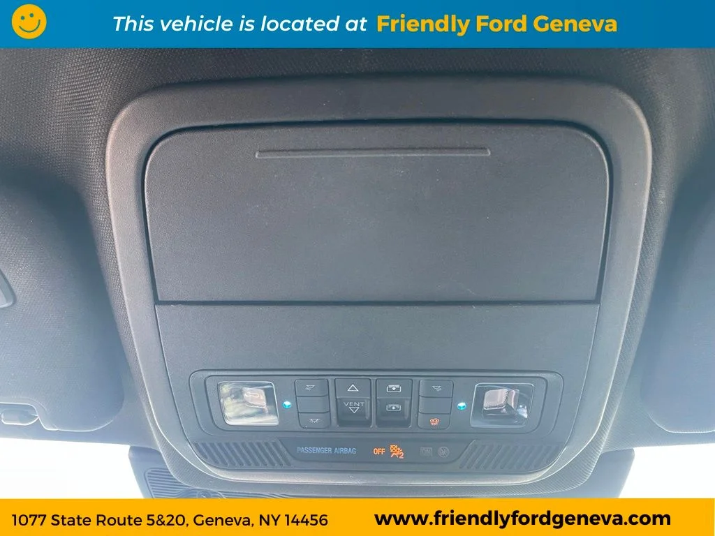 Used 2023 Gray Metallic Ford Platinum image 25