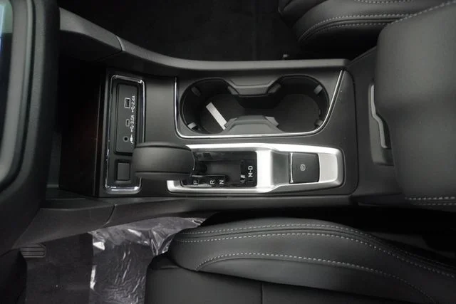 2026 Subaru Ascent Premium - Photo 19