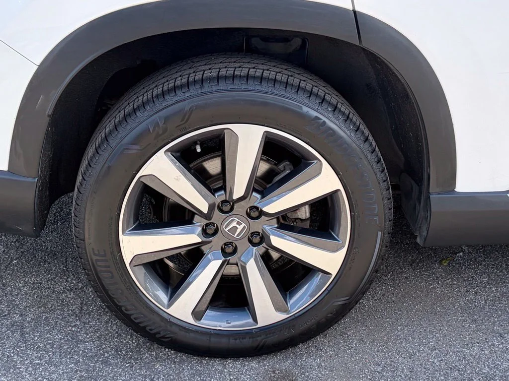 2023 Honda Pilot Touring - Photo 11