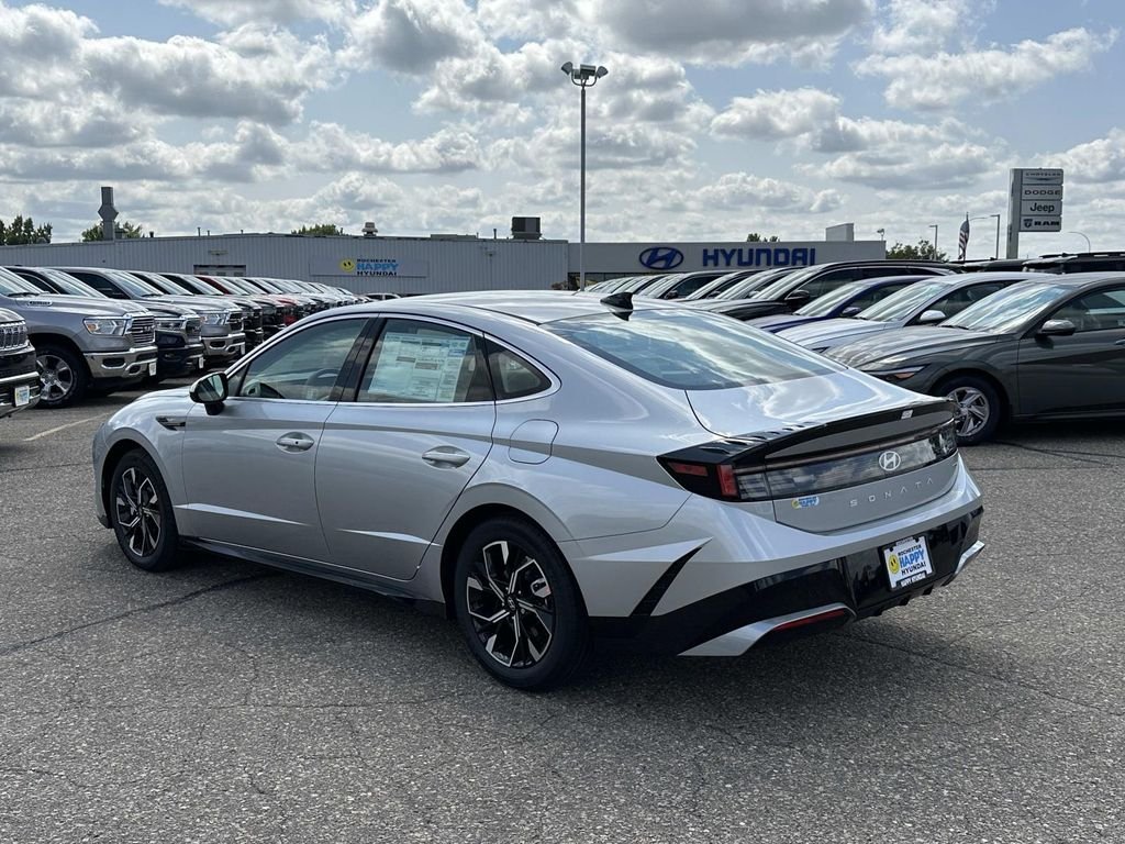 Certified 2024 Hyundai Sonata SEL with VIN KMHL64JA6RA424795 for sale in Rochester, Minnesota