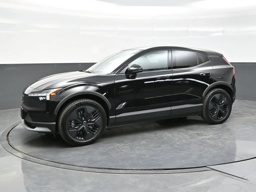 New 2026 Onyx Black Volvo Twin Motor Cross Country Ultra image 3