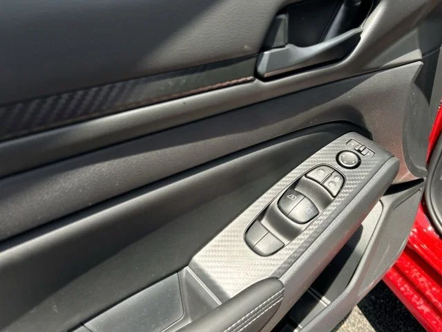 New 2026 Scarlet Nissan 2.5 SV image 23