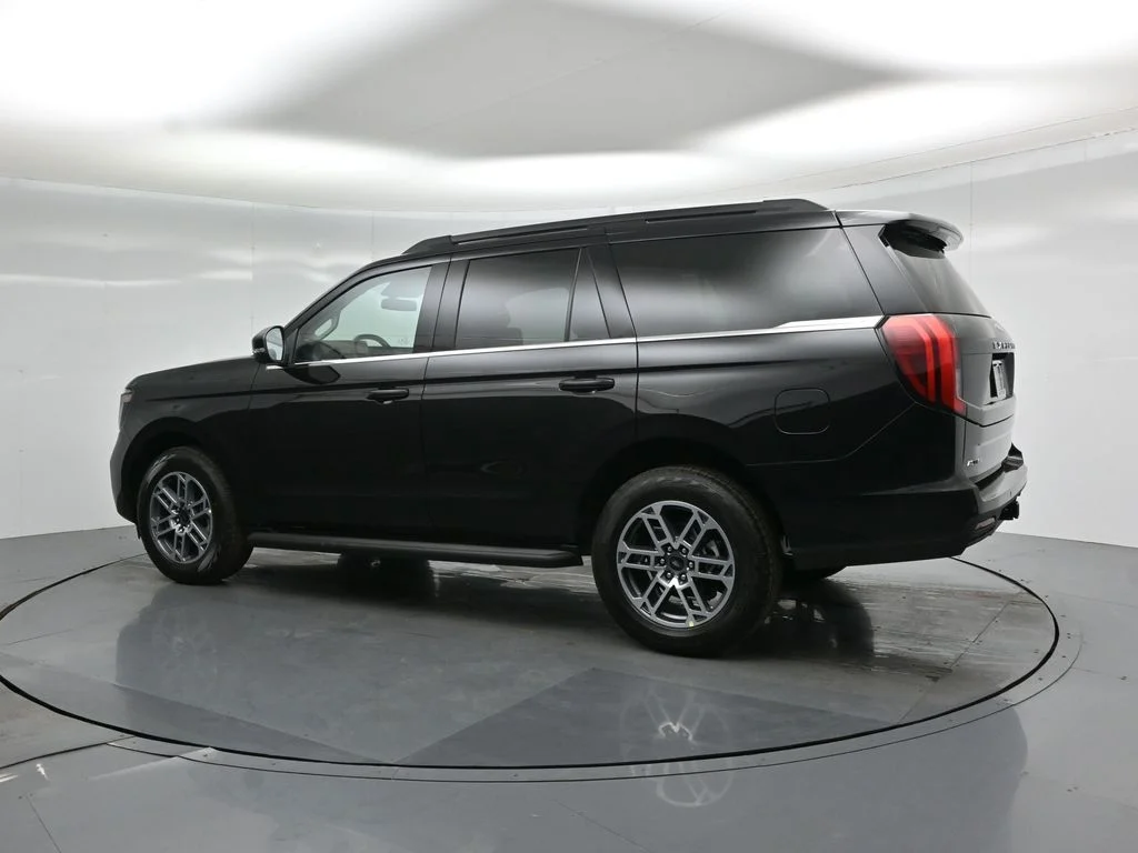 New 2026 Agate Black Metallic Ford Active image 6