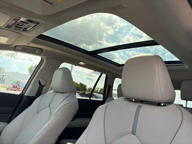 Used 2026 Red Toyota Platinum image 9