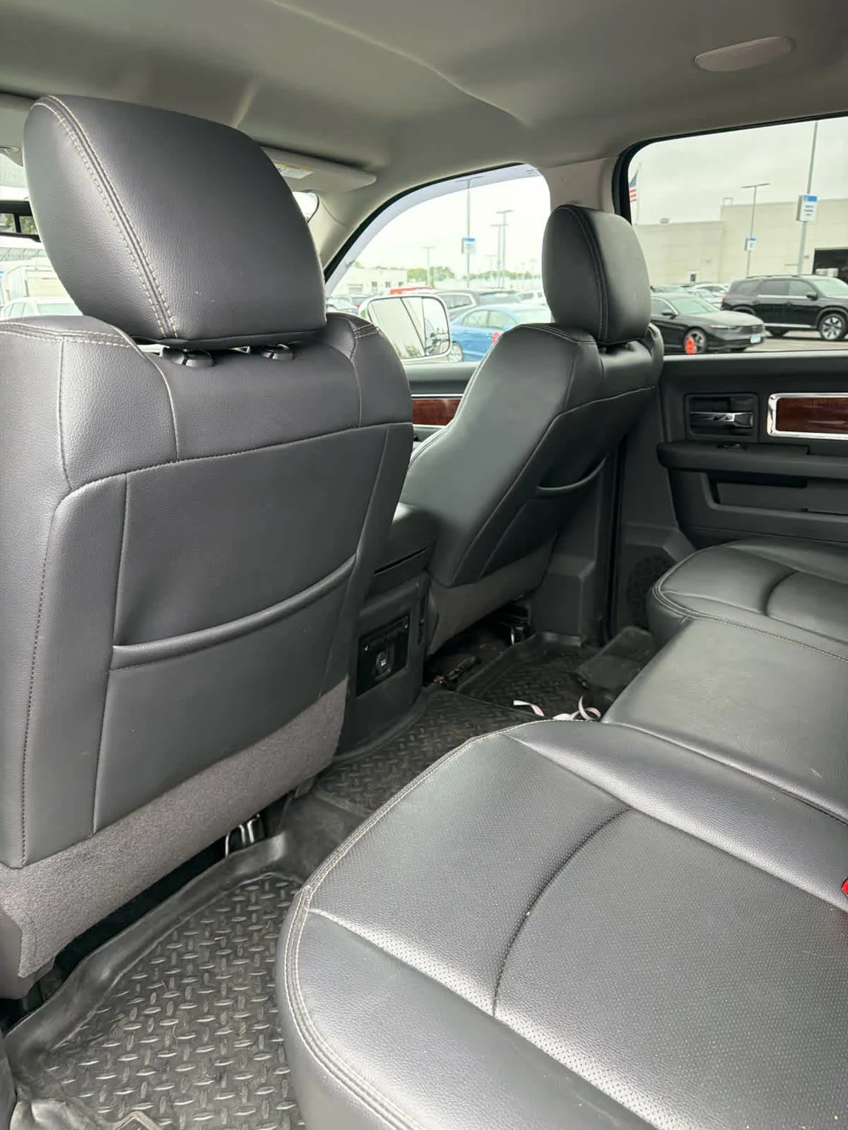 Used 2012 Black Ram Laramie image 17